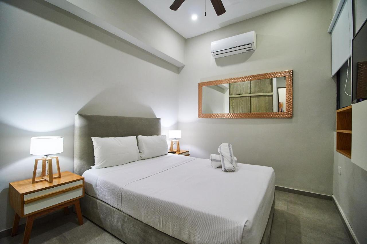 Torre 42 Playa Del Carmen By Lockey Aparthotel Exterior photo