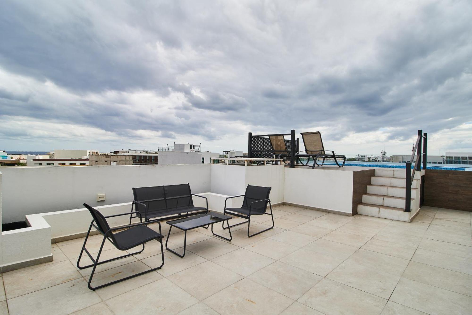 Torre 42 Playa Del Carmen By Lockey Aparthotel Exterior photo